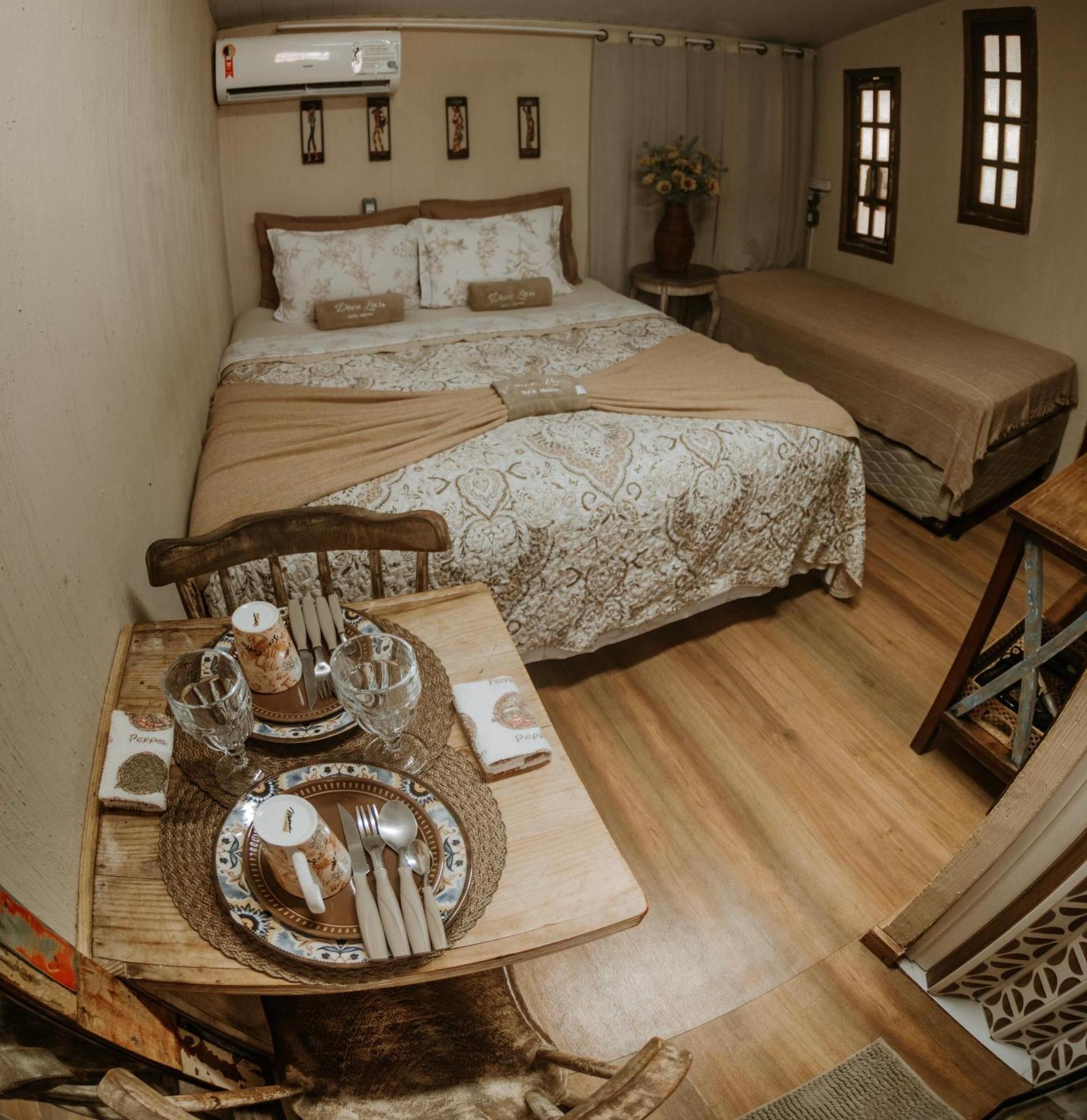 Doce Lar Hostel Noronha フェルナンド・デ・ノローニャ エクステリア 写真