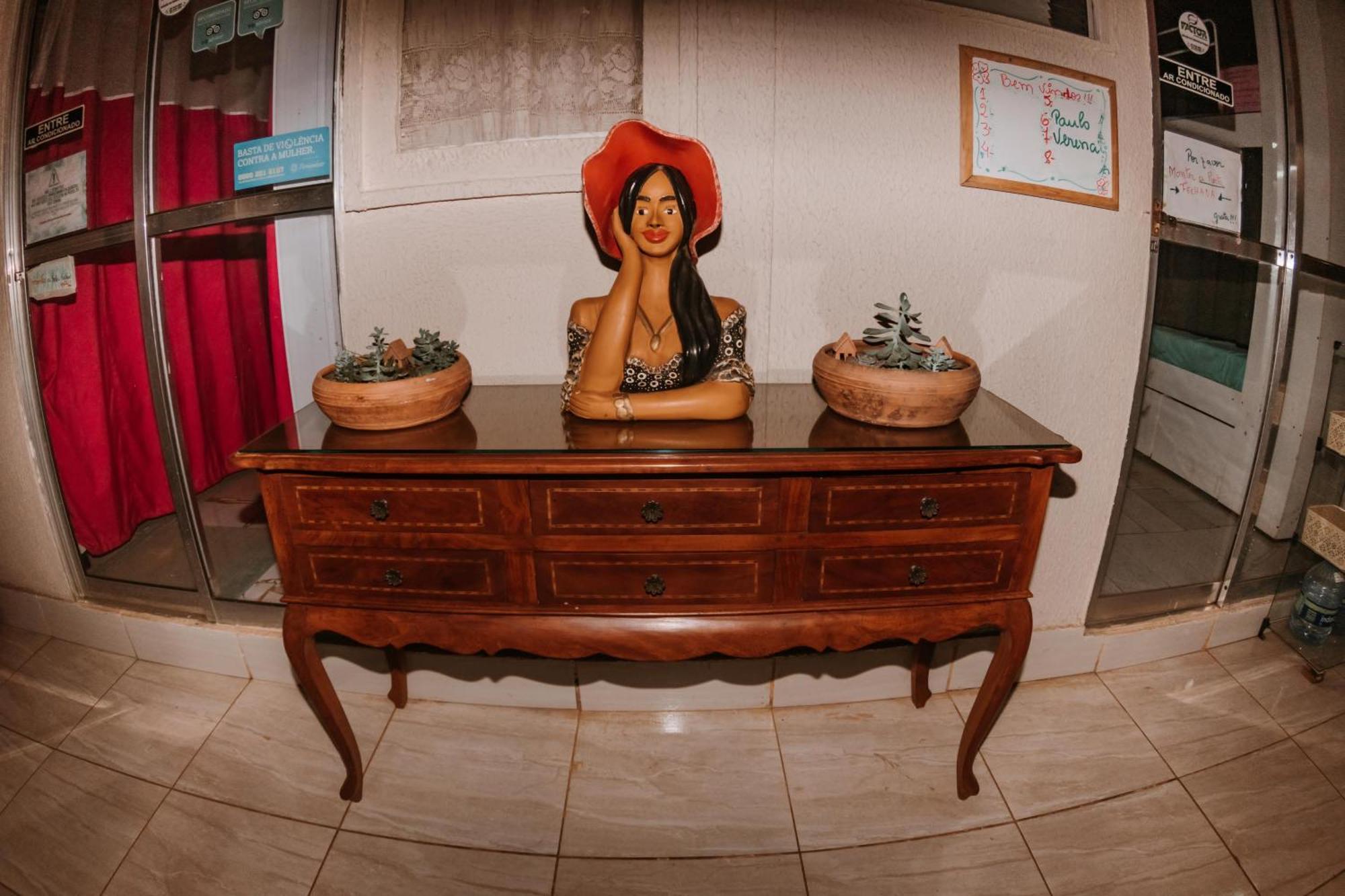 Doce Lar Hostel Noronha フェルナンド・デ・ノローニャ エクステリア 写真
