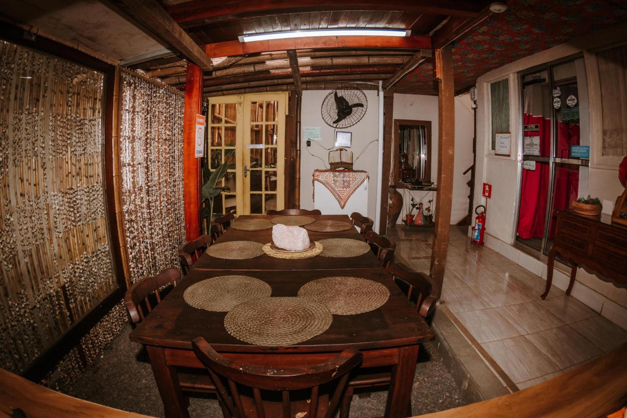 Doce Lar Hostel Noronha フェルナンド・デ・ノローニャ エクステリア 写真