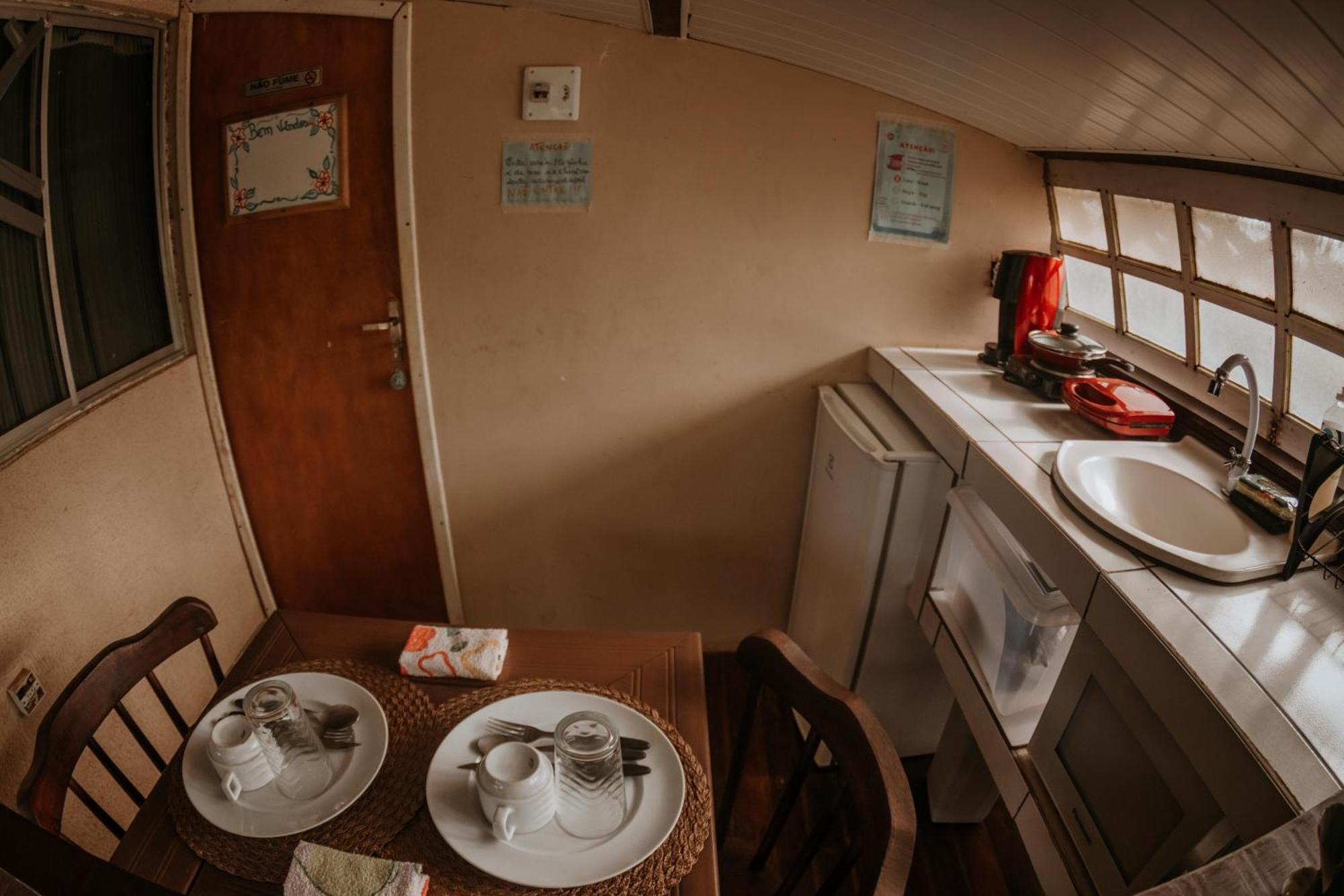 Doce Lar Hostel Noronha フェルナンド・デ・ノローニャ エクステリア 写真