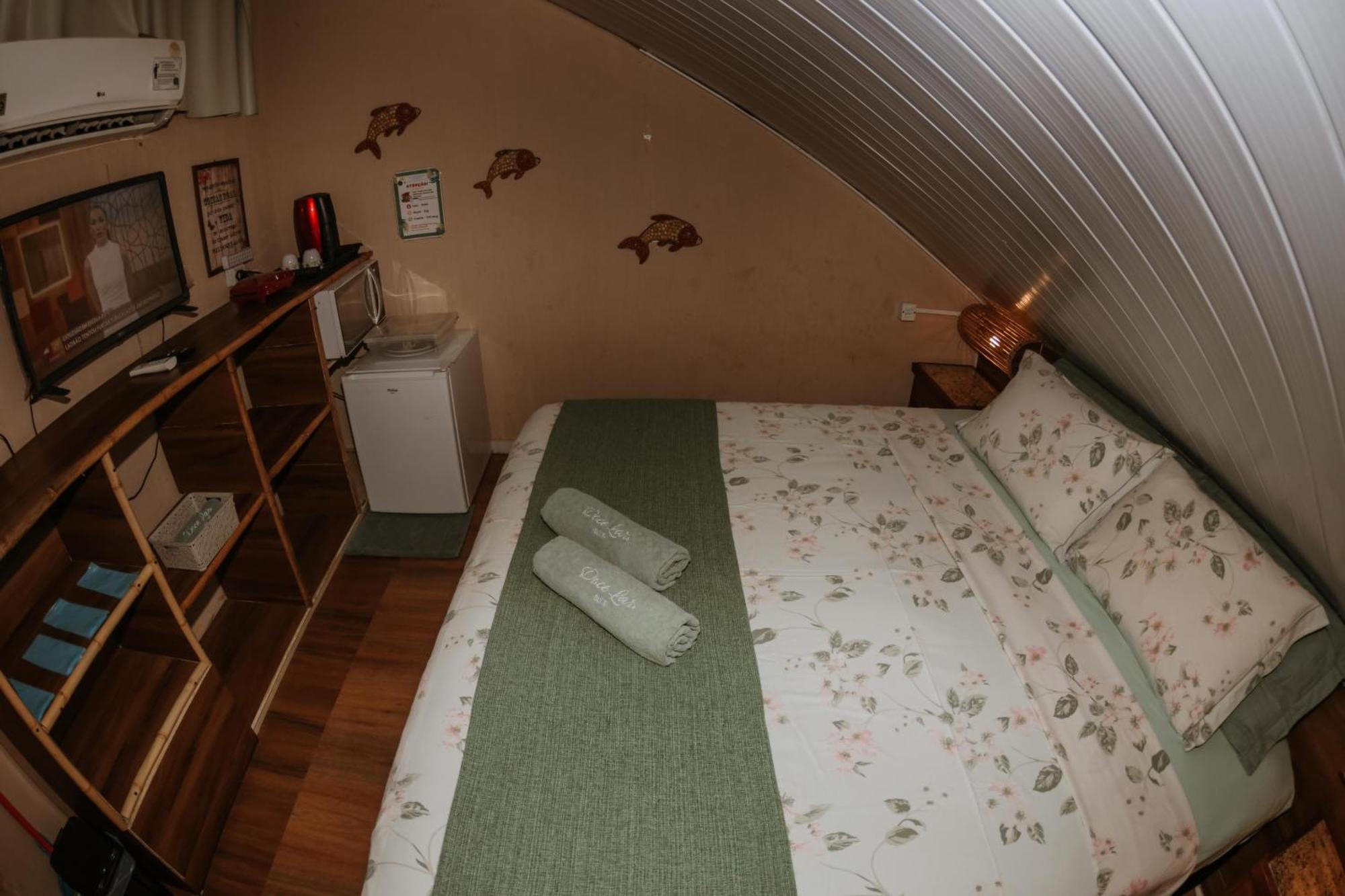 Doce Lar Hostel Noronha フェルナンド・デ・ノローニャ エクステリア 写真