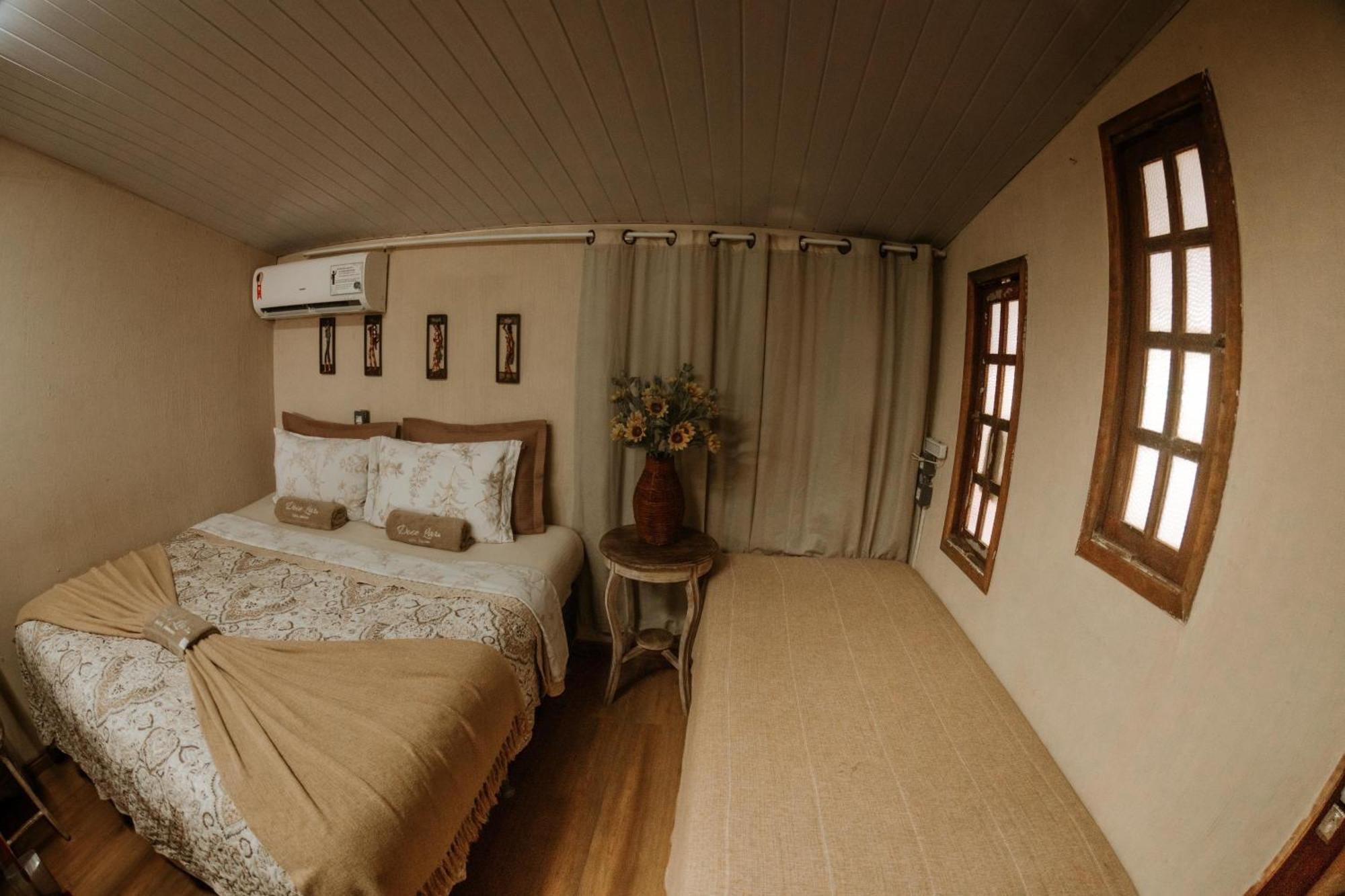 Doce Lar Hostel Noronha フェルナンド・デ・ノローニャ エクステリア 写真