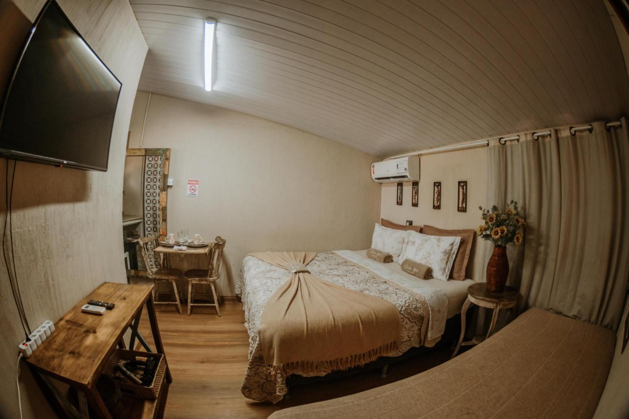 Doce Lar Hostel Noronha フェルナンド・デ・ノローニャ エクステリア 写真