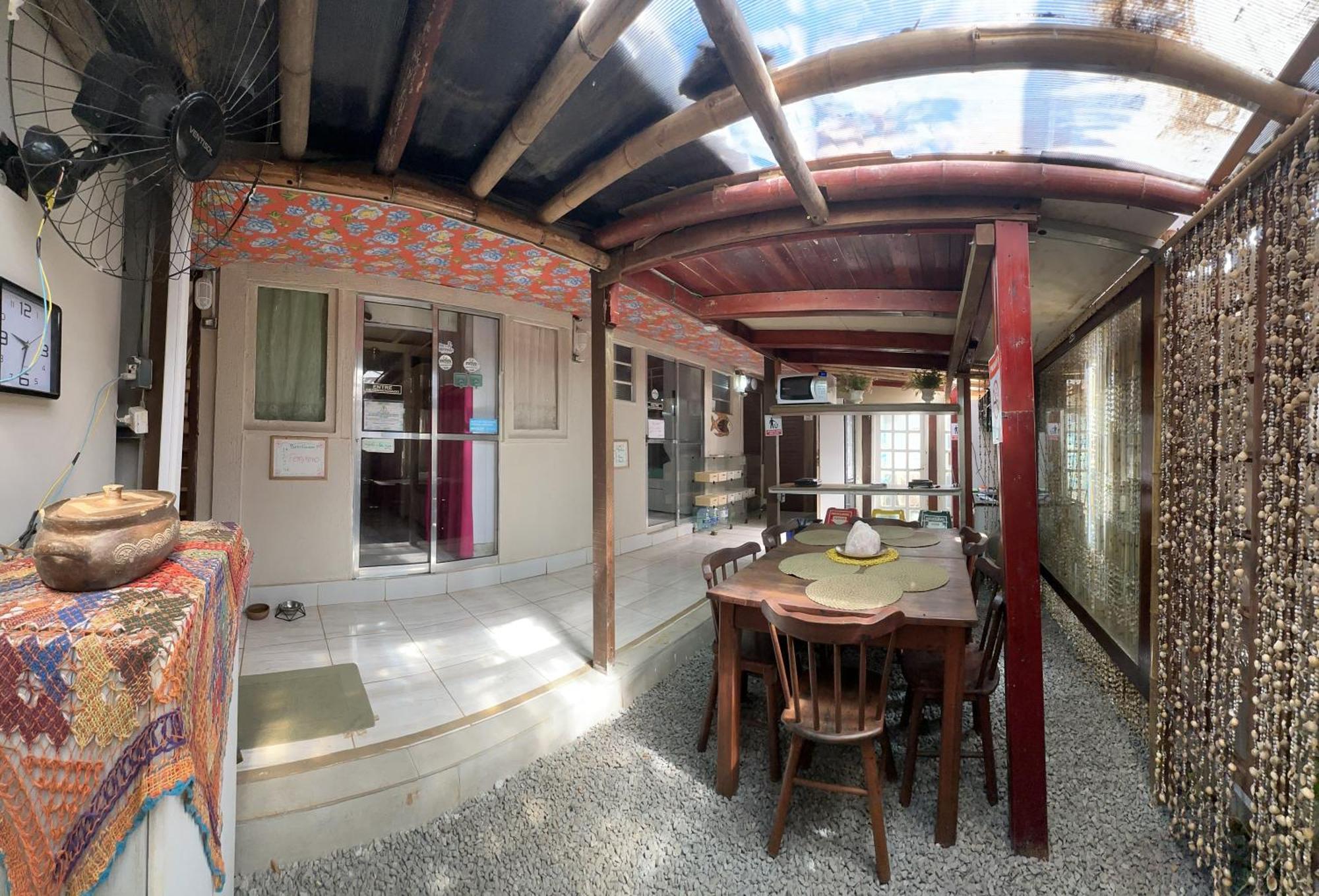 Doce Lar Hostel Noronha フェルナンド・デ・ノローニャ エクステリア 写真
