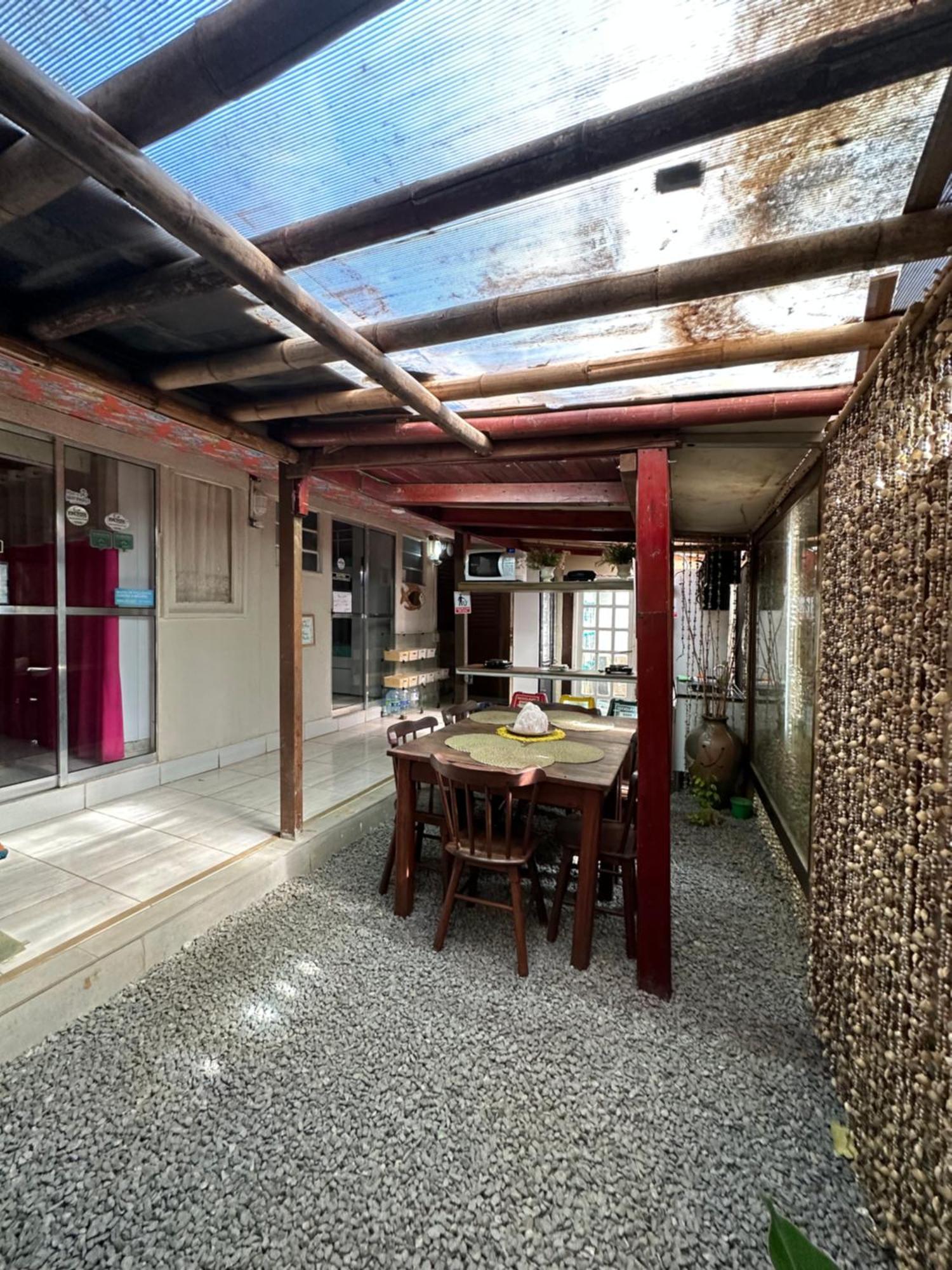 Doce Lar Hostel Noronha フェルナンド・デ・ノローニャ エクステリア 写真